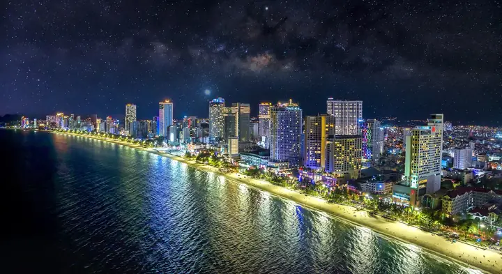Trải Nghiệm Nha Trang Đêm 2026: Hướng Dẫn Chi Tiết Top Hoạt Động Không Thể Bỏ Lỡ