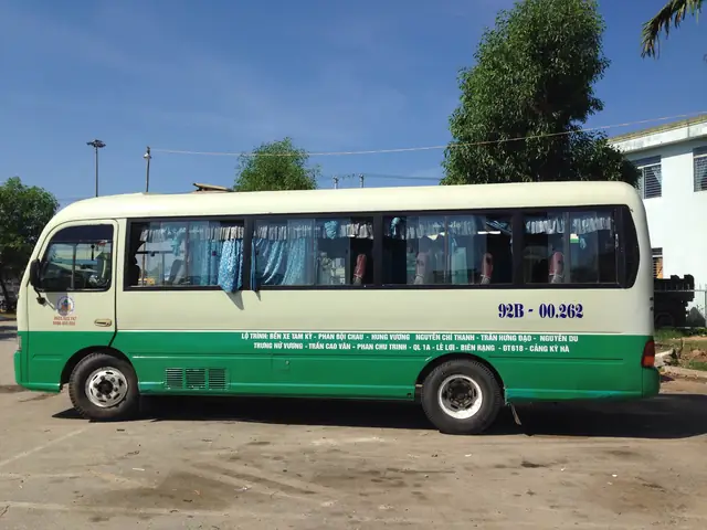 Xe Buýt Núi Thành Tam Kỳ 2026: Lộ Trình, Giá Vé, Thời Gian Bay & Trải Nghiệm Mới Nhất Cho Hành Khách