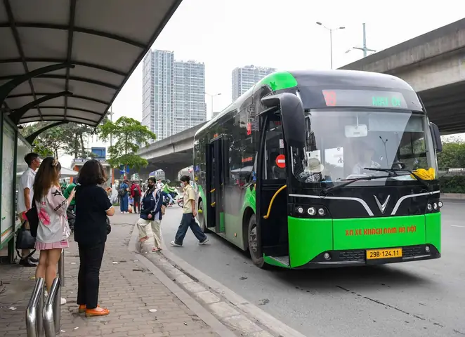 Tuyến Buýt Số 26 Hà Nội 2026: Hành Trình Nối Vòng Trung Tâm – Cửa Ngõ Tây, Lịch Chạy Mới Nhất, Giá Vé & Trải Nghiệm Thực Tế Tuyến Buýt Số 26 Hà Nội 2026: Hành Trình Nối Vòng Trung Tâm – Cửa Ngõ Tây, Lịch Chạy Mới Nhất, Giá Vé & Trải Nghiệm Thực Tế