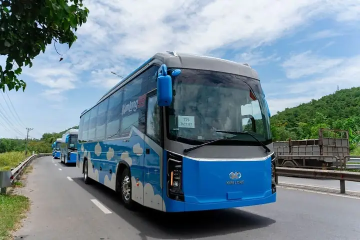 Trải Nghiệm Đi Đà Lạt Bằng Xe Tam Quan 2026: Hành Trình "chữa Lành" Độc Đáo, Giá Cả & Mẹo Bắt Xe Chuẩn Không Cần Chỉnh