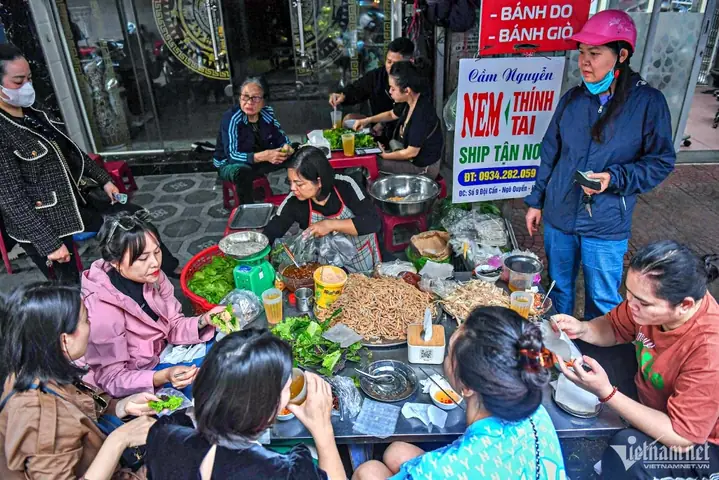 Xôi Đỗ Đen Chợ Lương Văn Cán: Hương Vị Cổ Truyền Giữa Sài Gòn Hiện Đại Năm 2026